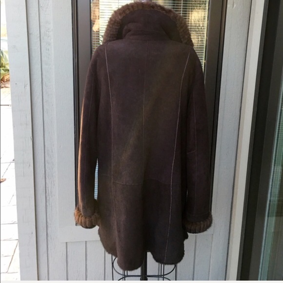 Genuine Spanish shearling 🐑with mink trim coat from Nordstrom’s - Picture 4 of 7